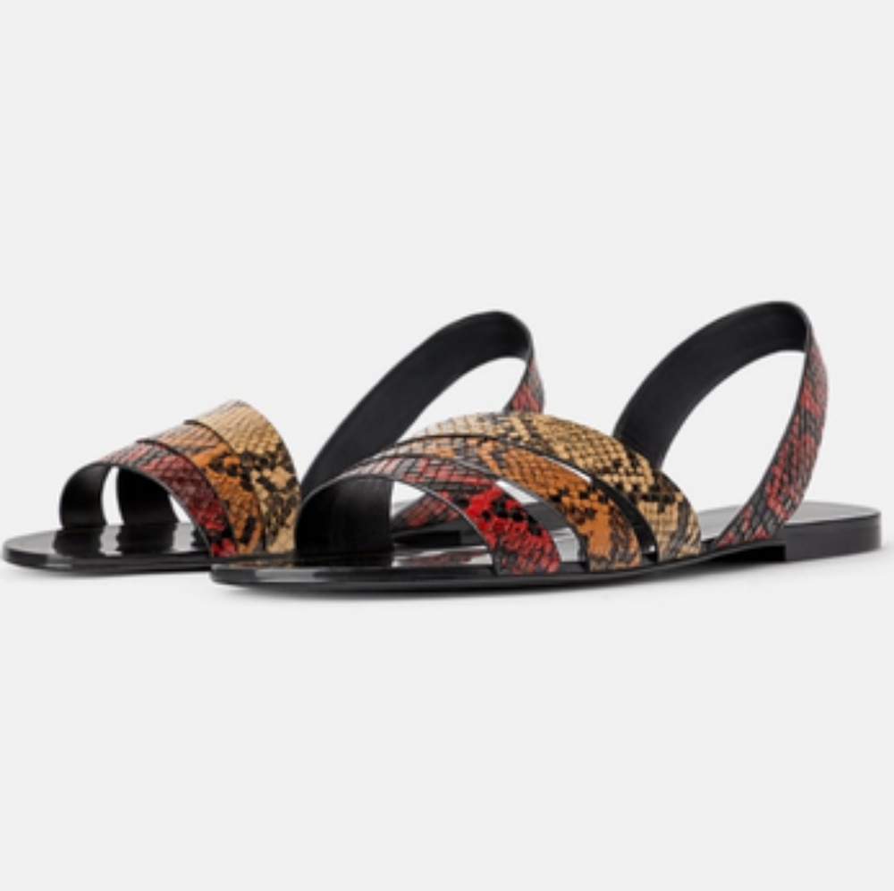 Zara Animal Print Flat Sandals.39. R-2